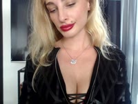 During the day, I am a firm boss, but after working hours I am a sexy cat. I can lick you or stretch out my claws and scratch you sharply. I love my sexual nature and I like seeing how much I turn you on. Don